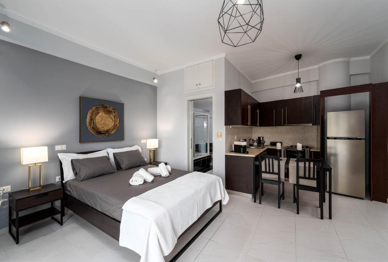 Byron Luxury Apartments 艾伊翁 外观 照片