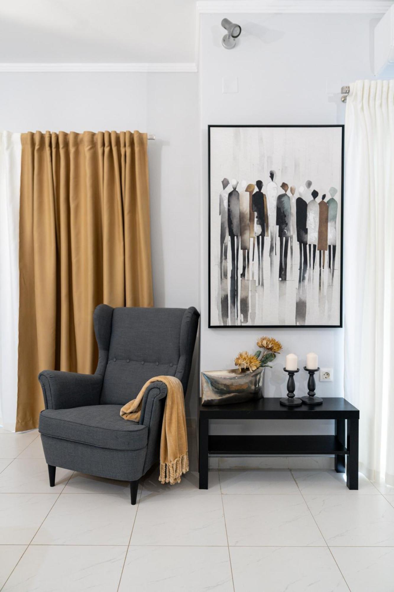 Byron Luxury Apartments 艾伊翁 外观 照片